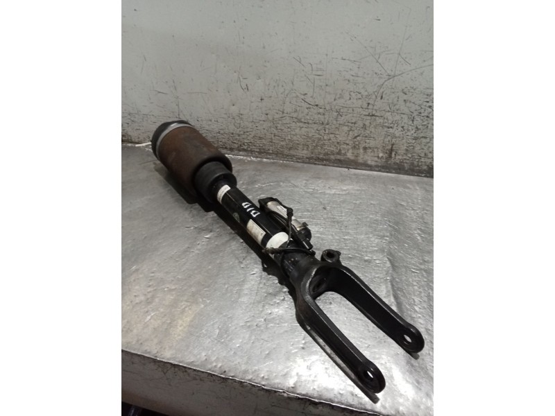 Recambio de amortiguador delantero derecho para mercedes-benz clase m (w164) ml 320 cdi 4-matic (164.122) referencia OEM IAM AS3