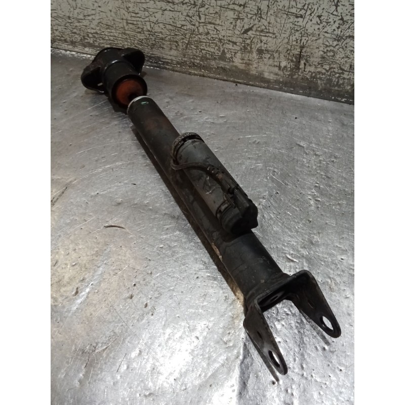 Recambio de amortiguador trasero izquierdo para mercedes-benz clase m (w164) ml 320 cdi 4-matic (164.122) referencia OEM IAM   0