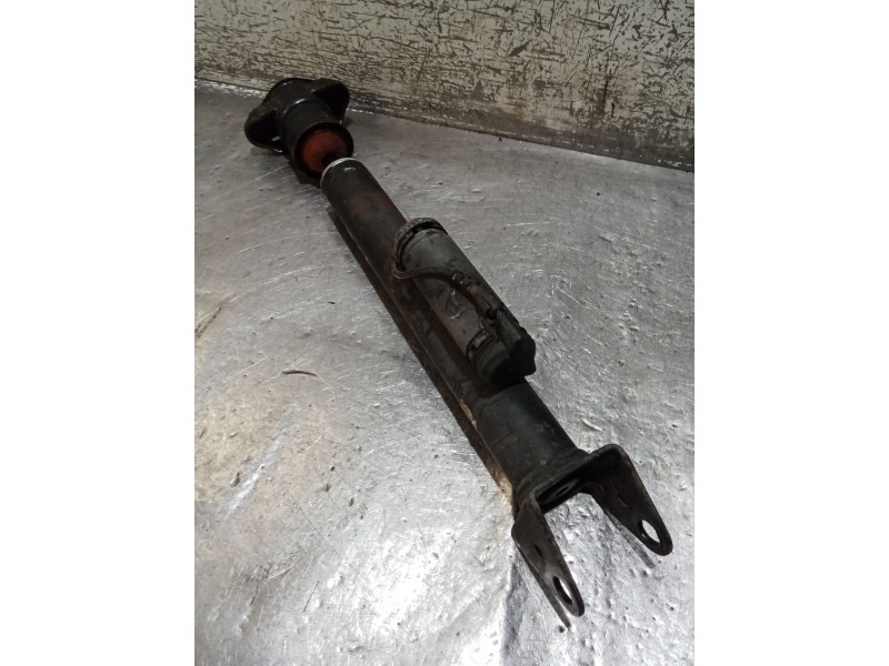 Recambio de amortiguador trasero izquierdo para mercedes-benz clase m (w164) ml 320 cdi 4-matic (164.122) referencia OEM IAM   0