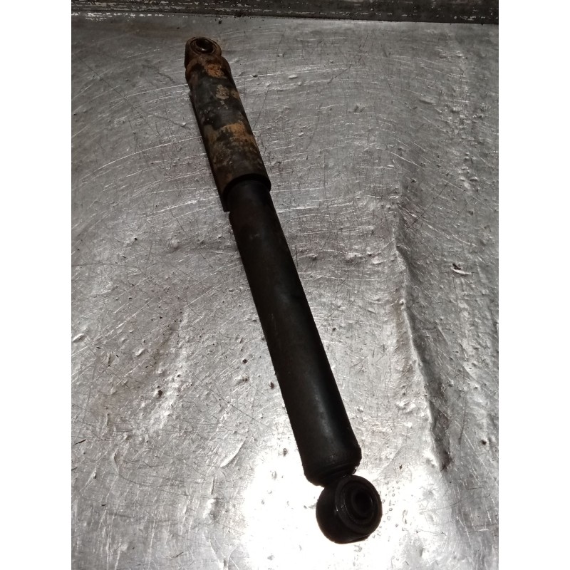 Recambio de amortiguador trasero derecho para suzuki jimny todo terreno, cerrada (sn) 1.5 ddis 4x4 referencia OEM IAM   05