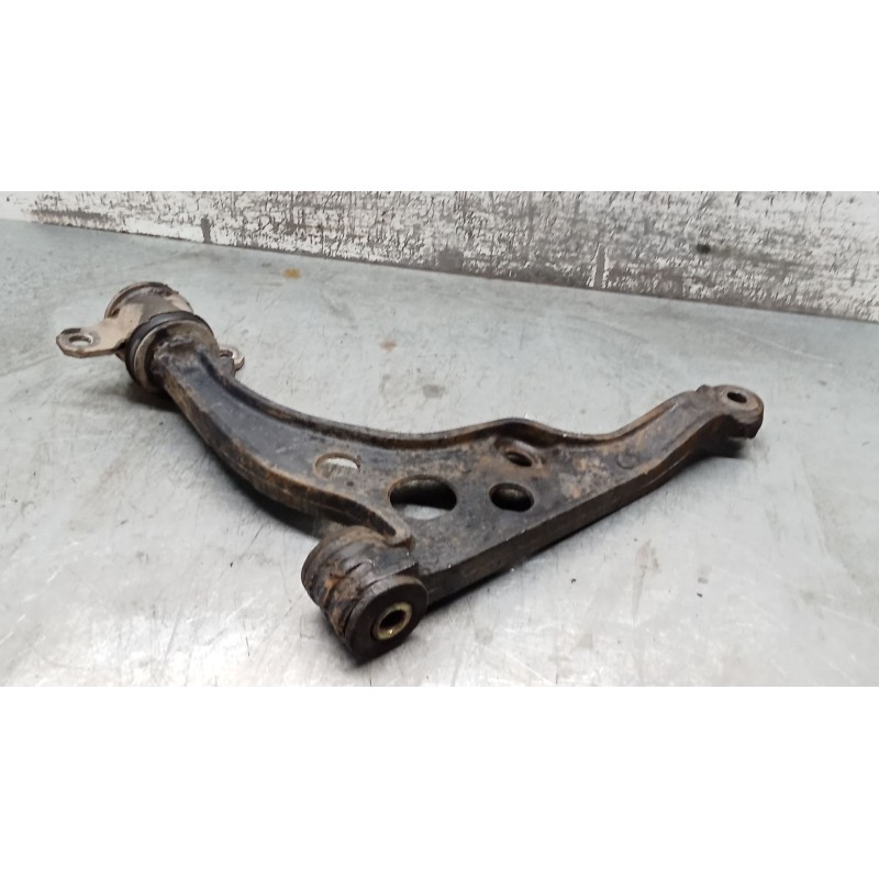Recambio de brazo suspension inferior delantero derecho para citroën jumper ii furgoneta (244) 2.0 hdi referencia OEM IAM 133164