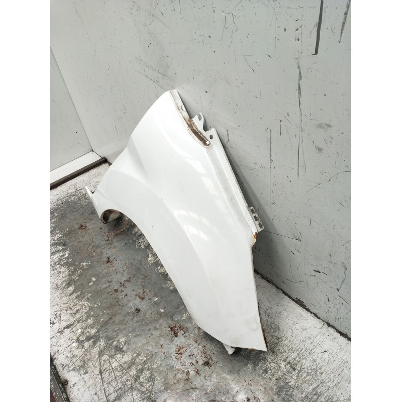 Recambio de aleta delantera derecha para ford fiesta vi (cb1, ccn) 1.5 tdci referencia OEM IAM   2012