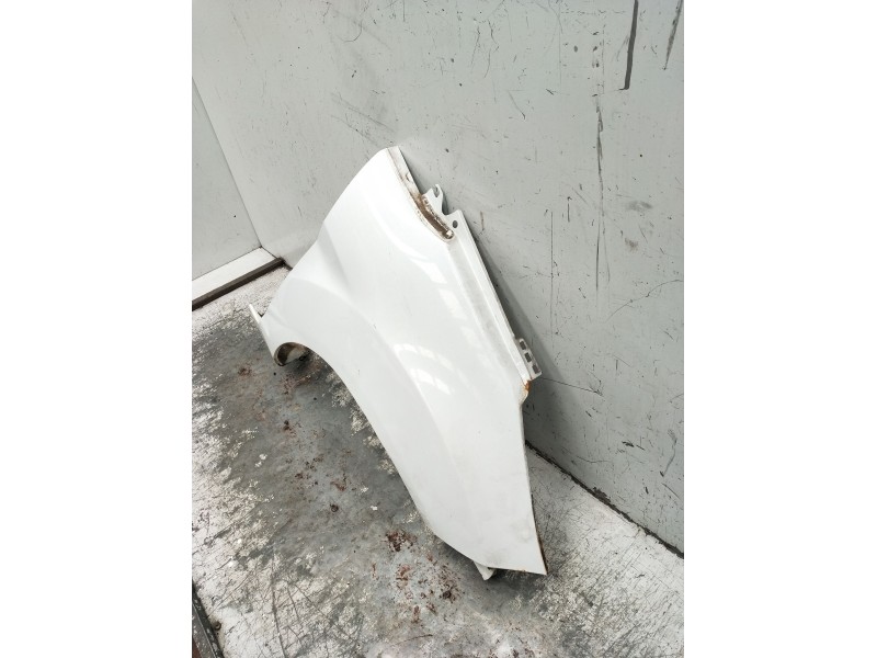 Recambio de aleta delantera derecha para ford fiesta vi (cb1, ccn) 1.5 tdci referencia OEM IAM   2012