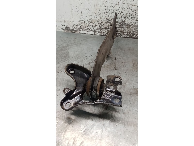 Recambio de brazo suspension superior trasero derecho para saab 9-3 cabrio 2.0 cat referencia OEM IAM   02