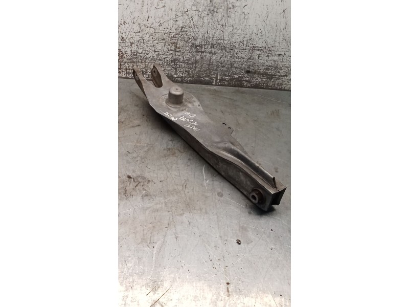 Recambio de brazo suspension inferior trasero derecho para saab 9-3 cabrio 2.0 cat referencia OEM IAM  POSTERIOR 02