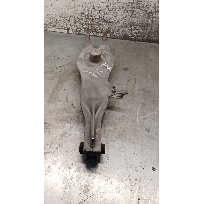 Recambio de brazo suspension inferior trasero izquierdo para saab 9-3 cabrio 2.0 cat referencia OEM IAM  POSTERIOR 02