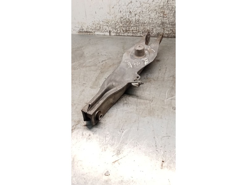 Recambio de brazo suspension inferior trasero izquierdo para saab 9-3 cabrio 2.0 cat referencia OEM IAM  POSTERIOR 02