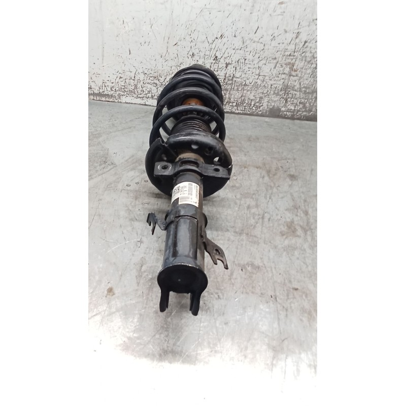 Recambio de amortiguador delantero izquierdo para ford fiesta vi (cb1, ccn) 1.5 tdci referencia OEM IAM C1BC18K001RB  12