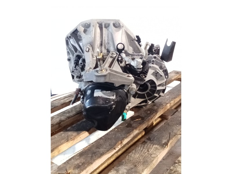 Recambio de caja cambios para nissan note (e11, ne11) 1.5 dci referencia OEM IAM JR5140 5V C010355