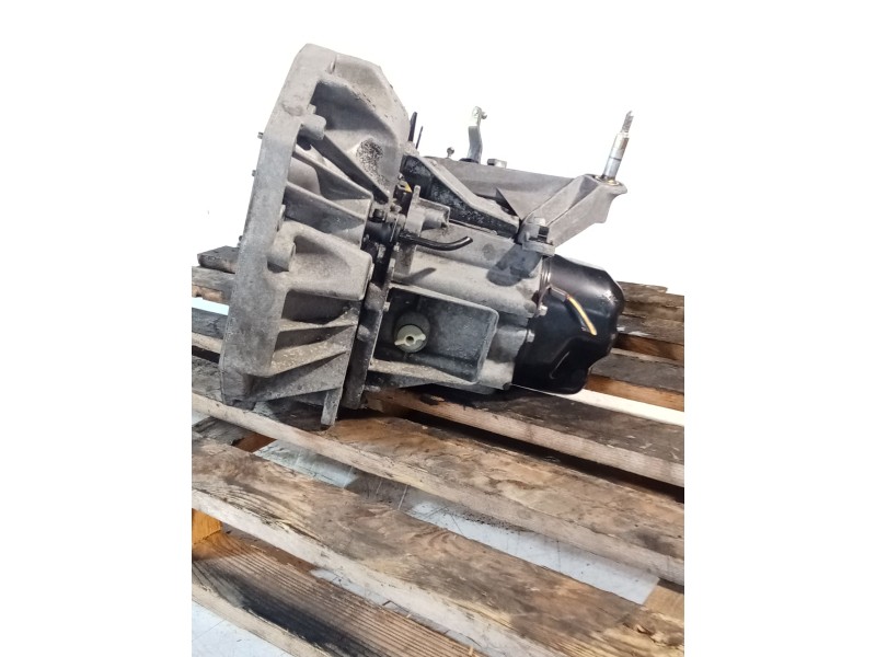 Recambio de caja cambios para nissan note (e11, ne11) 1.5 dci referencia OEM IAM JR5140 5V C010355