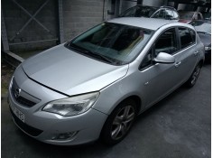 opel astra j (p10) del año 2011