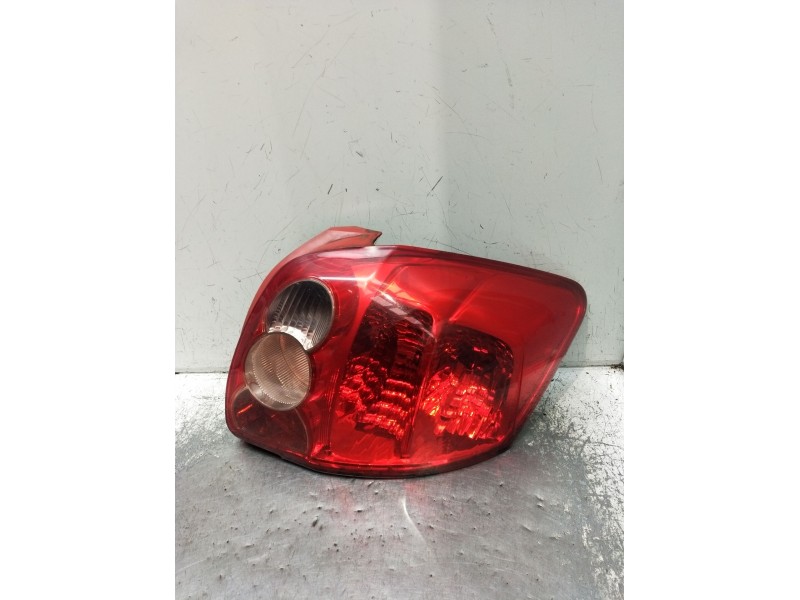 Recambio de piloto trasero derecho para toyota auris (_e15_) 1.4 d-4d (nde150_) referencia OEM IAM  VER FOTOS 2006