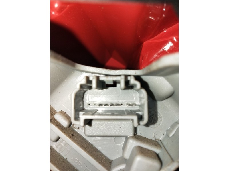 Recambio de piloto trasero derecho para toyota auris (_e15_) 1.4 d-4d (nde150_) referencia OEM IAM  VER FOTOS 2006