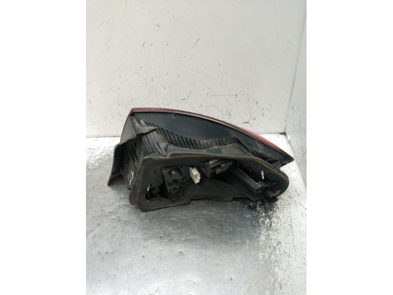 Recambio de piloto trasero izquierdo para peugeot 407 (6d_) 1.8 (6d6fzb) referencia OEM IAM  VER FOTOS 2004