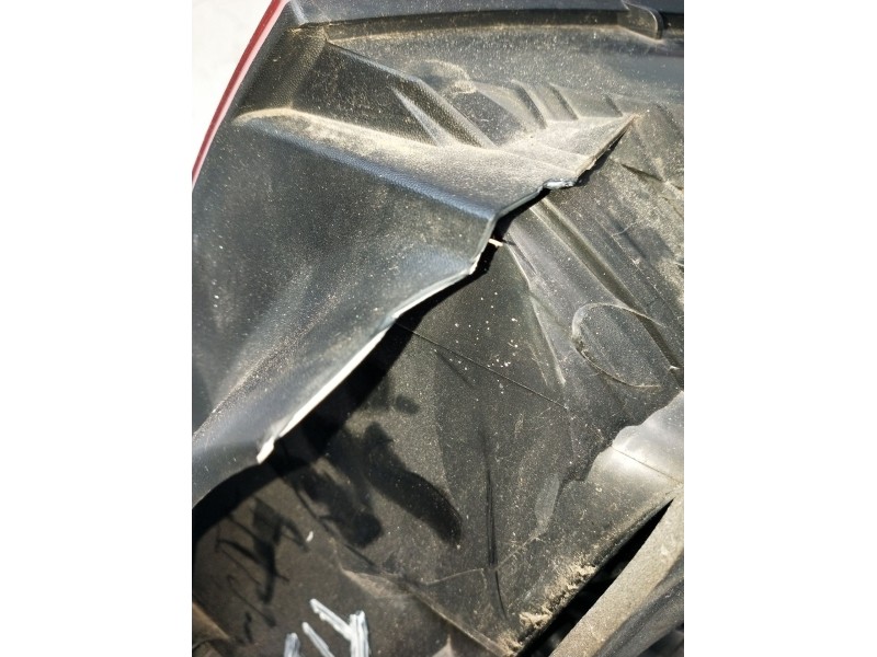 Recambio de piloto trasero izquierdo para peugeot 407 (6d_) 1.8 (6d6fzb) referencia OEM IAM  VER FOTOS 2004