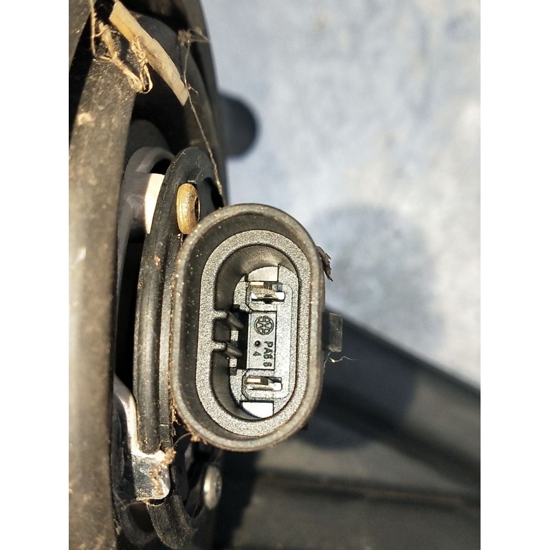 Recambio de faro derecho para toyota auris (_e15_) 1.4 d-4d (nde150_) referencia OEM IAM 8111002470 89901943 89901357 2006
