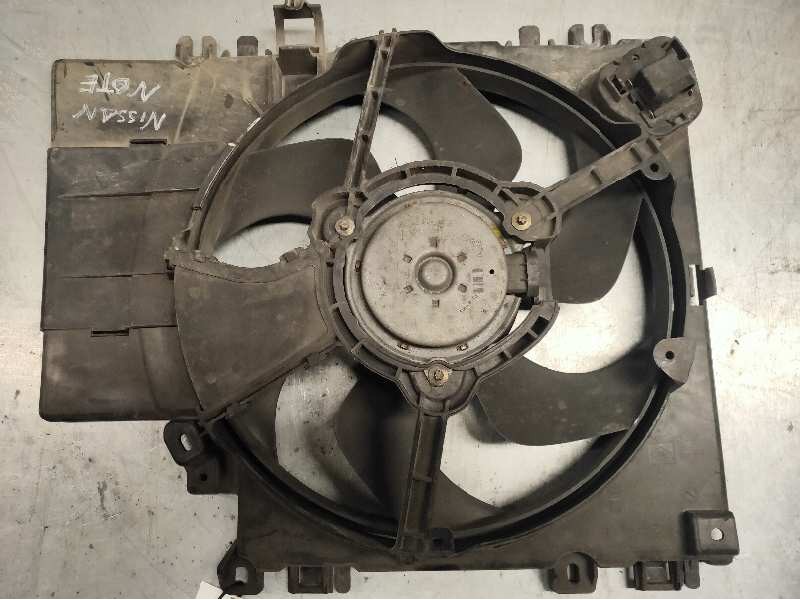 Recambio de electroventilador para nissan note (e11e) 1.4 cat referencia OEM IAM 1831443000 21481AX610 FAURECIA