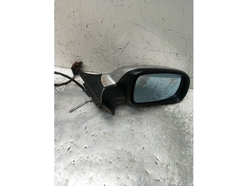 Recambio de retrovisor derecho para peugeot 407 (6d_) 1.8 (6d6fzb) referencia OEM IAM  ELÉCTRICO 2004