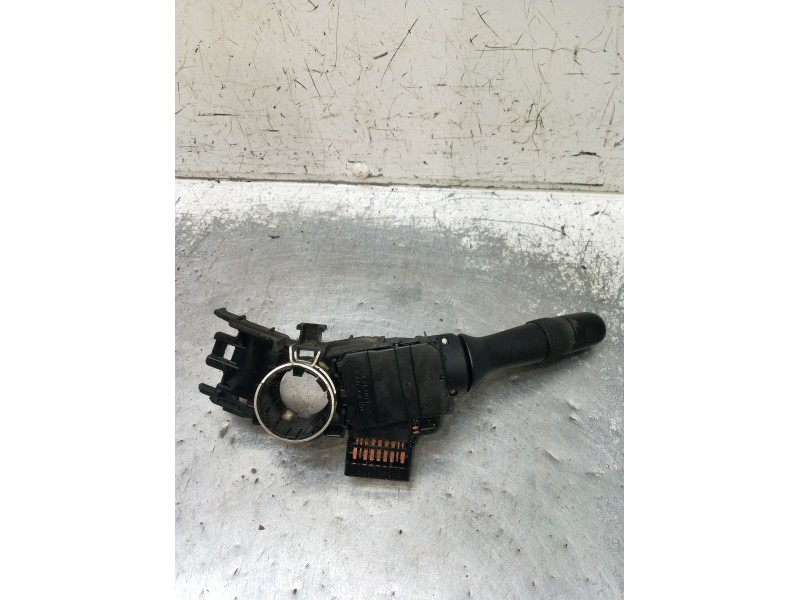 Recambio de mando luces para toyota auris (_e15_) 1.4 d-4d (nde150_) referencia OEM IAM   2006