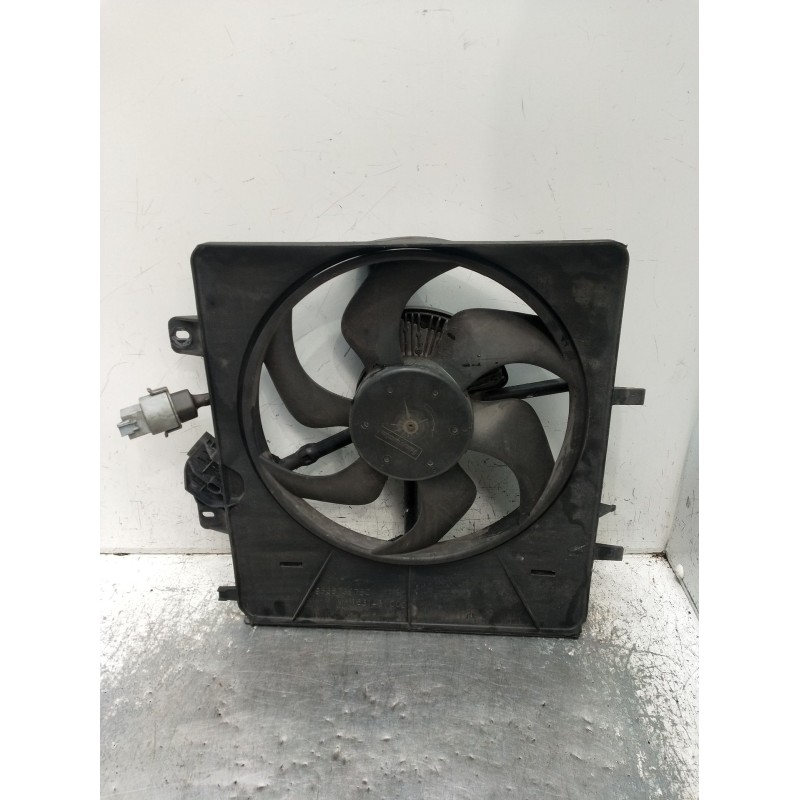 Recambio de electroventilador para citroën c3 i (fc_, fn_) 1.4 hdi referencia OEM IAM 9652396280  2002