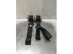 Recambio de juego cinturones trasero para toyota auris (_e15_) 1.4 d-4d (nde150_) referencia OEM IAM  5P 2006