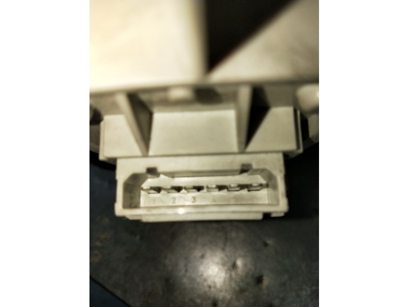 Recambio de piloto trasero derecho para audi a2 (8z0) 1.4 tdi referencia OEM IAM   2000