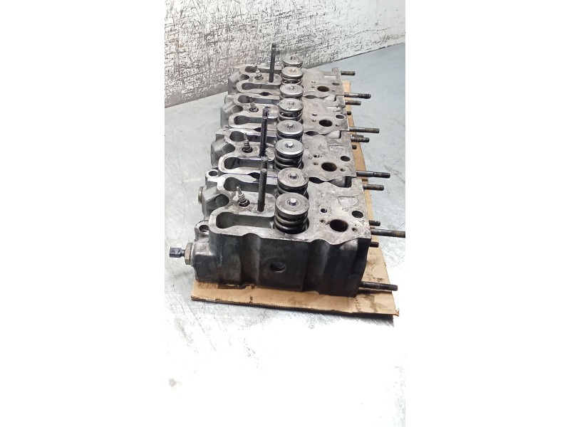 Recambio de culata para jeep gr.cherokee (wj/wg) 3.1 td cat referencia OEM IAM  VM73B 99