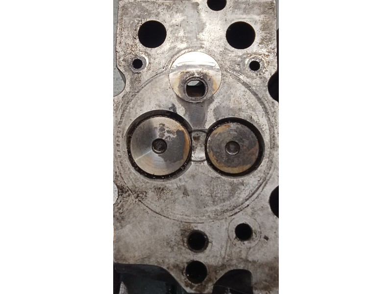 Recambio de culata para jeep gr.cherokee (wj/wg) 3.1 td cat referencia OEM IAM  VM73B 99