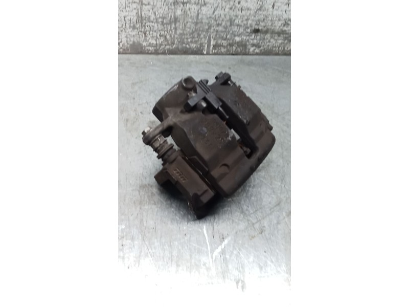 Recambio de pinza freno delantera derecha para mercedes-benz clase b sports tourer (w245) b 200 cdi (245.208) referencia OEM IAM