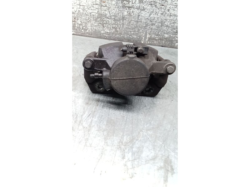 Recambio de pinza freno delantera derecha para mercedes-benz clase b sports tourer (w245) b 200 cdi (245.208) referencia OEM IAM