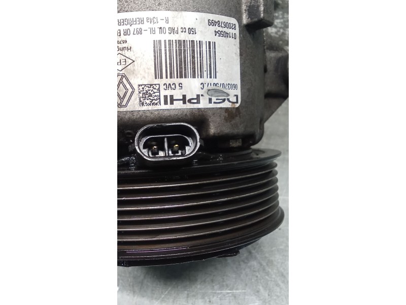 Recambio de compresor aire acondicionado para renault megane ii coupé-cabriolet (em0/1_) 1.9 dci referencia OEM IAM 8200678499  