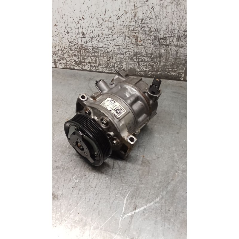 Recambio de compresor aire acondicionado para volkswagen crafter caja/chasis (sz_) 2.0 tdi referencia OEM IAM 5Q0816803K  
