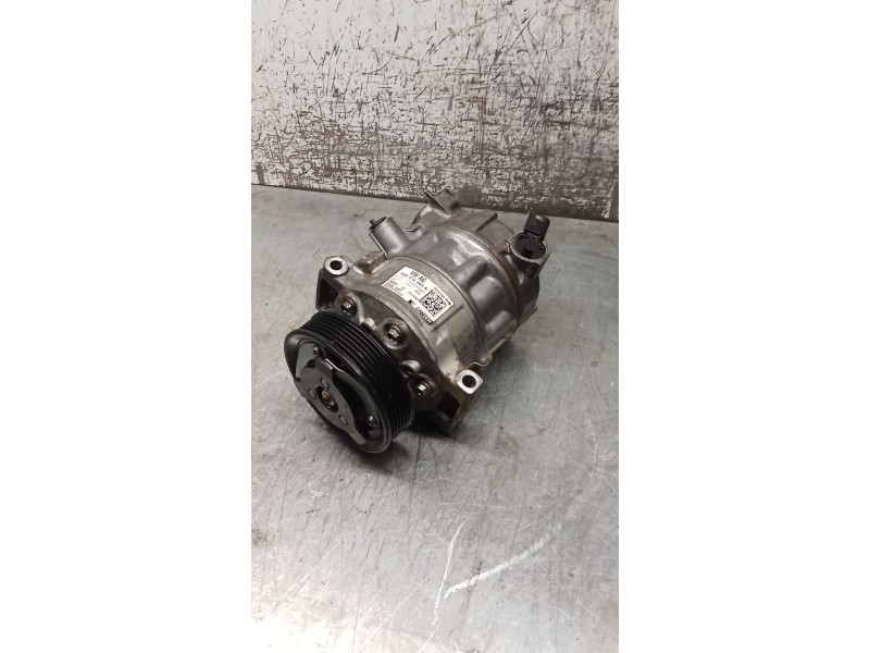 Recambio de compresor aire acondicionado para volkswagen crafter caja/chasis (sz_) 2.0 tdi referencia OEM IAM 5Q0816803K  