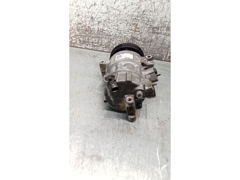 Recambio de compresor aire acondicionado para volkswagen crafter caja/chasis (sz_) 2.0 tdi referencia OEM IAM 5Q0816803K  