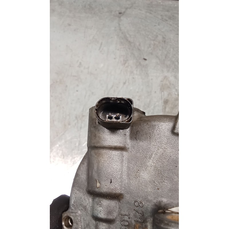 Recambio de compresor aire acondicionado para volkswagen crafter caja/chasis (sz_) 2.0 tdi referencia OEM IAM 5Q0816803K  
