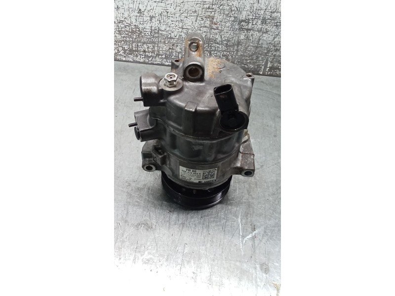 Recambio de compresor aire acondicionado para volkswagen crafter caja/chasis (sz_) 2.0 tdi referencia OEM IAM 5Q0816803K  