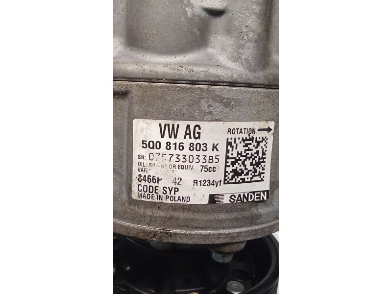 Recambio de compresor aire acondicionado para volkswagen crafter caja/chasis (sz_) 2.0 tdi referencia OEM IAM 5Q0816803K  