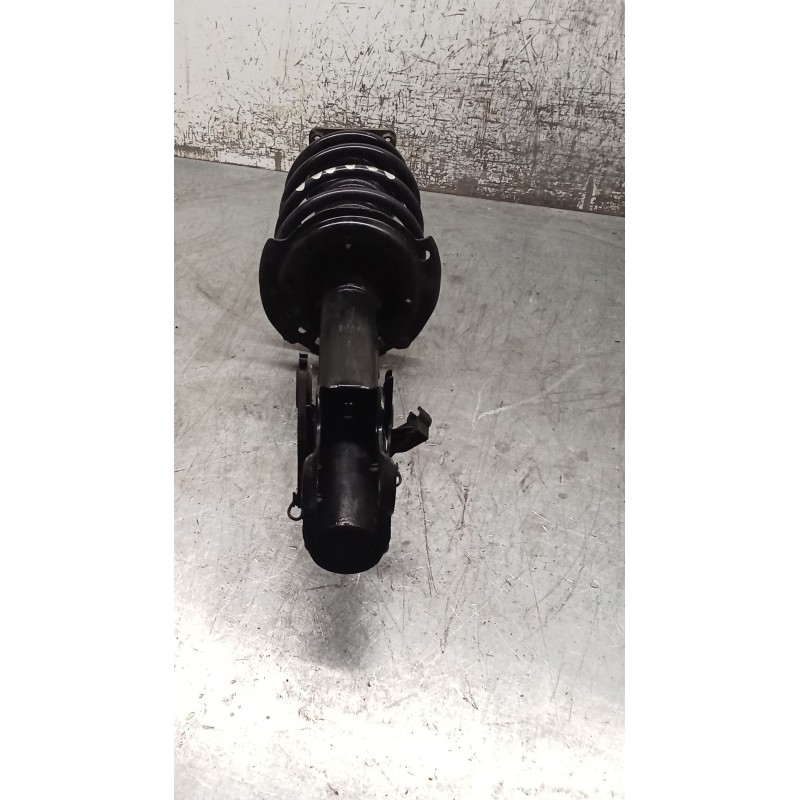 Recambio de amortiguador delantero izquierdo para mercedes-benz clase b sports tourer (w245) b 200 cdi (245.208) referencia OEM 