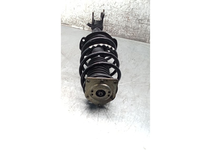 Recambio de amortiguador delantero izquierdo para mercedes-benz clase b sports tourer (w245) b 200 cdi (245.208) referencia OEM 