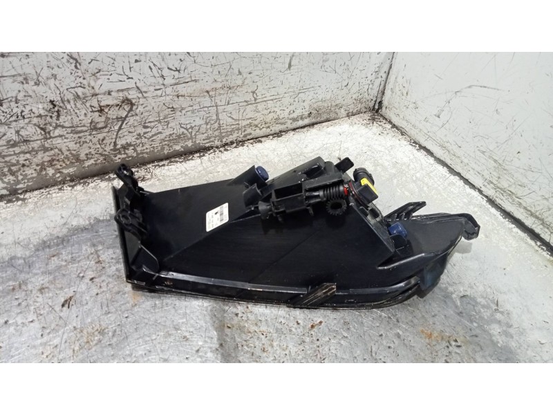 Recambio de piloto delantero izquierdo para skoda fabia 1.0 tsi referencia OEM IAM 6V0941699A 90138612 