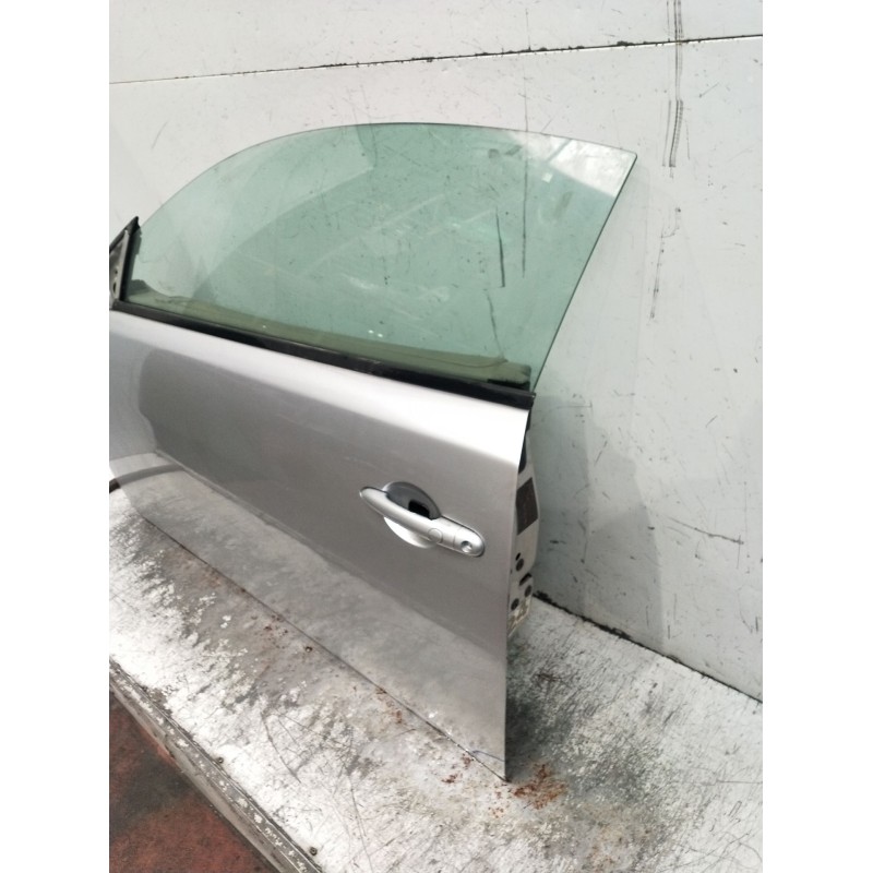 Recambio de puerta delantera izquierda para renault megane ii coupé-cabriolet (em0/1_) 1.9 dci referencia OEM IAM VER FOTOS 2P 1
