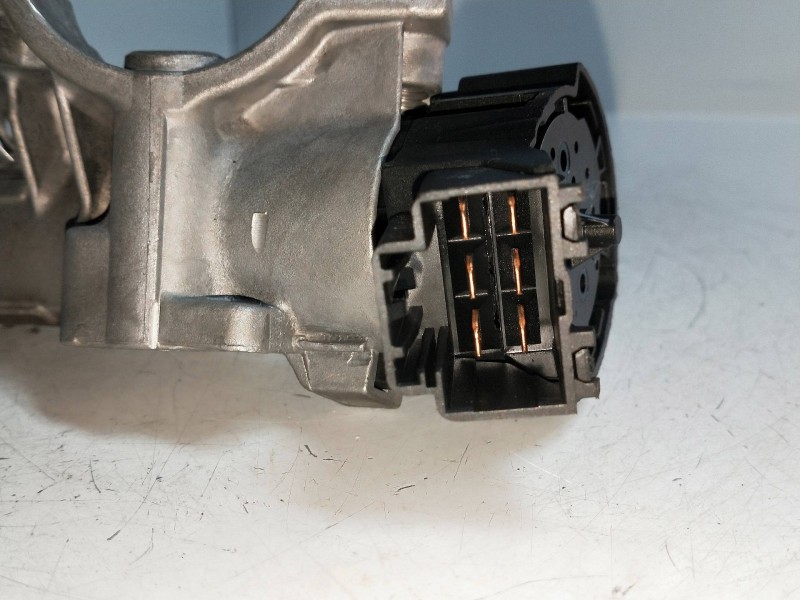 Recambio de conmutador de arranque para skoda fabia (5j2 ) young referencia OEM IAM 6R0905851D  