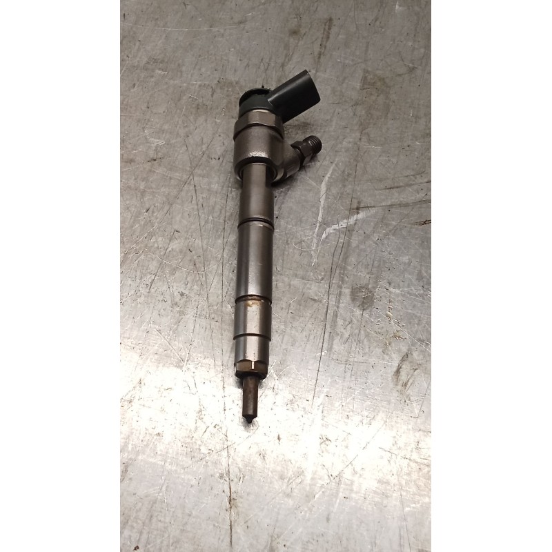 Recambio de inyector para mercedes-benz clase b sports tourer (w245) b 200 cdi (245.208) referencia OEM IAM 0445118167 A64007007