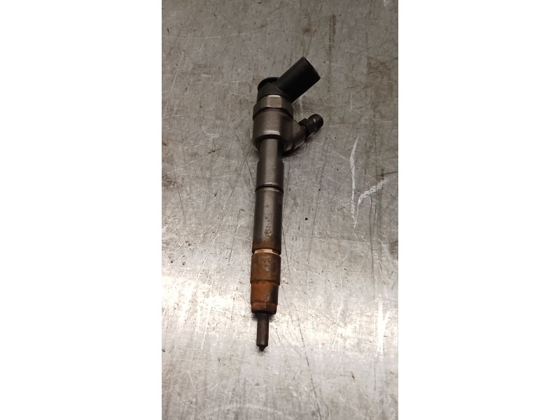 Recambio de inyector para mercedes-benz clase b sports tourer (w245) b 200 cdi (245.208) referencia OEM IAM 0445118167 A64007007