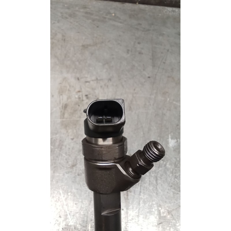 Recambio de inyector para mercedes-benz clase b sports tourer (w245) b 200 cdi (245.208) referencia OEM IAM 0445118167 A64007007