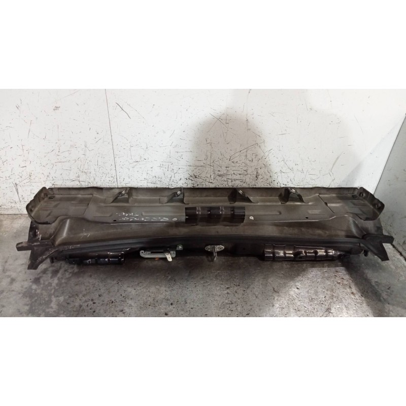 Recambio de porton trasero para citroen c-crosser 2.2 hdi fap cat referencia OEM IAM  INFERIOR 