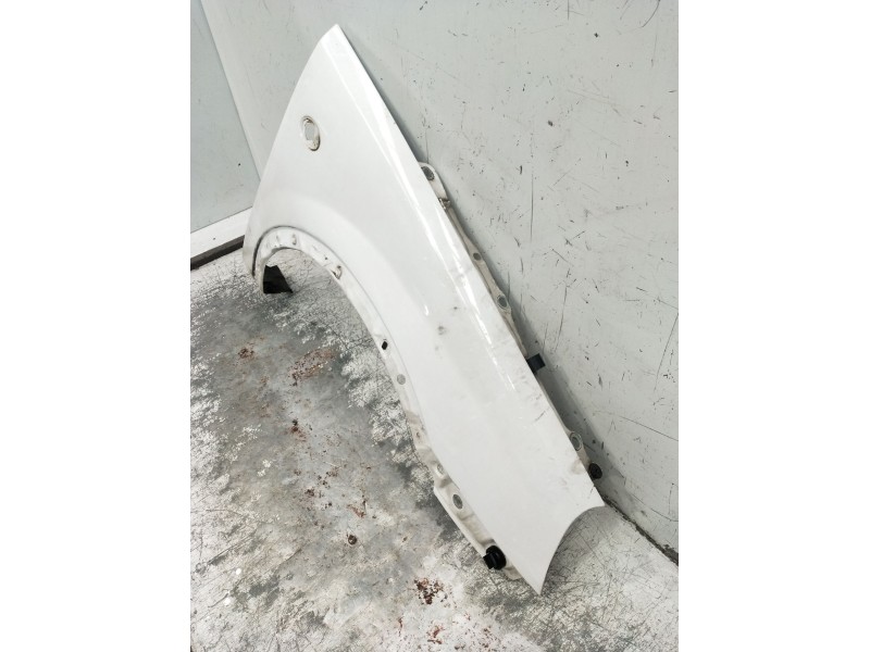 Recambio de aleta delantera derecha para opel combo furgoneta/monovolumen 1.7 di 16v referencia OEM IAM   2001
