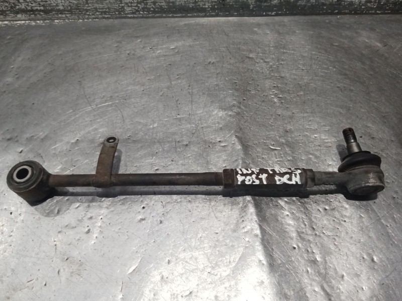 Recambio de brazo suspension inferior trasero derecho para toyota avensis sedán (_t25_) 2.0 d-4d (cdt250_) referencia OEM IAM   