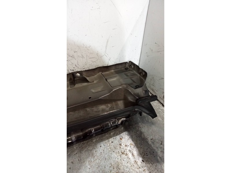 Recambio de porton trasero para citroen c-crosser 2.2 hdi fap cat referencia OEM IAM  INFERIOR 