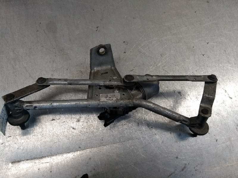 Recambio de motor limpia delantero para peugeot 206 cc 1.6 16v cat referencia OEM IAM 0390241523  